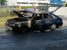 Polonez spłonął na ulicy Bielskiej w Opolu