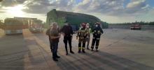 Wojewoda na miejscu pożaru w Skarbimierzu-Osiedle. Prace służb trwają