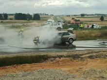 Pożar samochodu na DK 45 w Praszce
