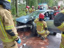 Wypadek w gminie Murów. Ranny kierowca trafił do szpitala