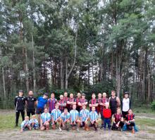 Biegacze z Klubu Biegowego Odra Opole zachęcają do treningów najmłodszych