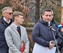 PSL rozpoczęło zbiórkę podpisów pod projektem ustawy "Uczciwa Polska"