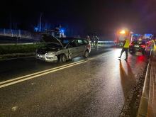 Zderzenie pojazdów w Folwarku na DK45. Kierowca osobówki był kompletnie pijany!