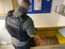 KAS zatrzymała nielegalny tytoń i linię produkcyjną