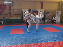 Młodzi karatecy walczyli w Chrząstowicach. Worek medali Opolskiego Klubu Karate Kyokushin