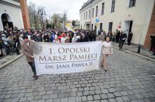 Pochód pamięci Jana Pawła II w Opolu