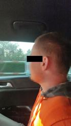 Poszukiwany listem gończym schował się w szafie