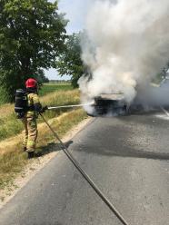 Pożar samochodu osobowego w Namysłowie