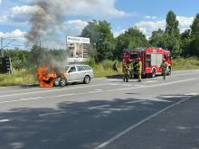 Pożar osobówki na Alei Przyjaźni w Opolu
