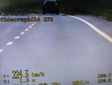 35-letni kierowca pędził ponad 220 km/h