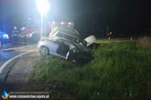 Zderzenie pojazdów w powiecie kluczborskim. Jedna osoba trafiła do szpitala