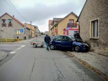 Niebezpieczne zdarzenie drogowe w Praszce