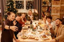 Święta z rodziną spędza 94% Polek i Polaków