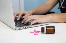 Czy warto kupować w drogerii internetowej?