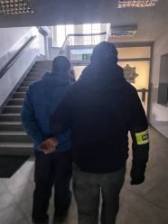 Włamywacze recydywiści w rękach policjantów