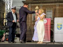 Opole w rytmie Zorby - ruszyły 27. Dni Seniora!