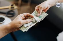 Ukrył ponad 600 tysięcy złotych przed wierzycielami. Skończył z zarzutem