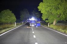 Wypadek w Skarbiszowie na DK94.  18-latek śmiertelnie potrącił pieszego (Aktualizacja)