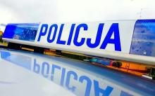 Dramatyczna nocna akcja w Kluczborku - uratowali tonącego mężczyznę z kanału