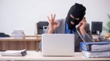 Stracili 80 tys. przez fałszywe inwestycje. Policja przestrzega przed złodziejami