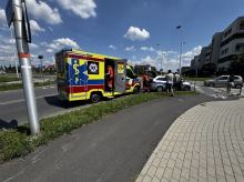 Potrącenie rowerzystki na Alei Solidarności w Opolu. Kobieta trafiła do szpitala