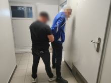 Okradł sklep. Wśród łupu m.in. gumy do żucia. Napad życia może kosztować go 10 lat odsiadki