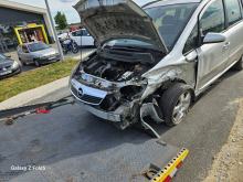 Wypadek na DK45 w Jełowej - dwie osoby w szpitalu