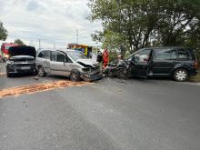 Wypadek w Dobrzeniu Wielkim. Cztery samochody brały udział w zderzeniu