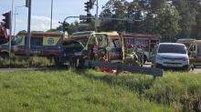 Zderzenie karetki i busa na obwodnicy Opola. Interweniował śmigłowiec LPR