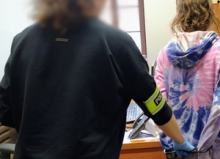 Ukradła odzież wartą ponad 1000 zł. Policja znalazła ją w godzinę