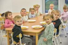 Tu rosną marzenia - Dąbrowa świętuje otwarcie przedszkola "Zielona Kraina"