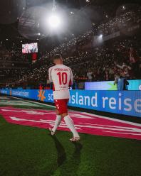 Tego jeszcze nie grali! W Meczu Legend Podolski wystąpi dla Polski i Niemiec jednocześnie