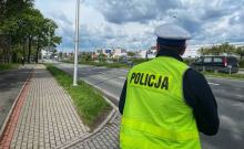 Pędzili ponad 100 km/h w terenie zabudowanym. Dwóch kierowców straciło prawo jazdy