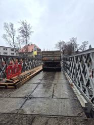 Pierwsze próby obciążeniowe mostu w Głuchołazach zakończone sukcesem