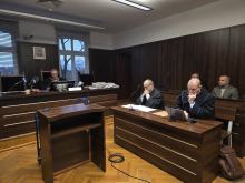 "Absurd i farsa" - tak oskarżeni oceniają postępowanie. "Sprawa kredy" ponownie w Nysie (WIDEO 