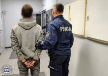  Włamał się do niezamieszkałego domu - sąsiedzi uniemożliwili mu ucieczkę