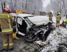  Uważajcie na drogę! Niedostosowanie prędkości przyczyną wypadku na DW 408