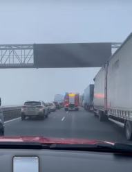 Wzorowy korytarz życia na A4 pomógł służbom podczas serii wypadków WIDEO