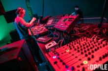 Opole rozbrzmiało elektroniką. Druga edycja Resonance ponownie wypełniła CWK muzyką techno