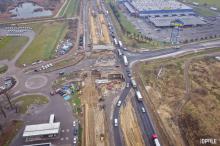 Postępy przy budowie estakady w rejonie Makro. Trwają kluczowe prace konstrukcyjne