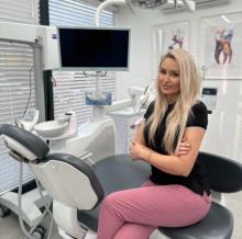 Dentistar Stomatologia - pracujemy również w dni świąteczne i wolne od pracy