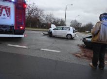 Zdarzenie drogowe na ulicy Sosnkowskiego. Jedna osoba trafiła do szpitala