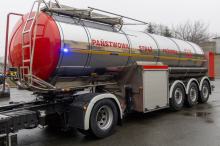 PSP Głubczyce z nowym sprzętem. Cysterna na 23 tys. litrów wody w służbie ratownictwa