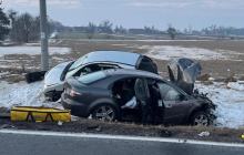 Wypadek na DK42 pod Kluczborkiem. Trzy osoby w szpitalu