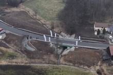 Most w Dzielawach wybudowany od nowa. Inwestycja na drodze wojewódzkiej nr 421 odebrana