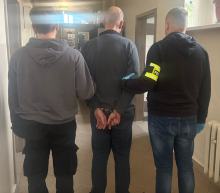 Kryminalni z Kluczborka odzyskali telefon skradziony kurierowi