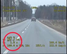 Kierowca BMW pędził 197 km/h w rejonie gminy Zawadzkie
