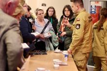 Jak reagować w sytuacji zagrożenia? Spotkanie o bezpieczeństwie w Ozimku