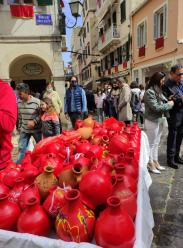 Wielkanoc na świecie. Te zwyczaje naprawdę mogą zaskoczyć