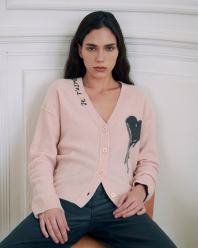 Moda do biura dla kobiet z klasą. 10 stylizacji